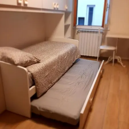 Piazza Pitti View Apartament *